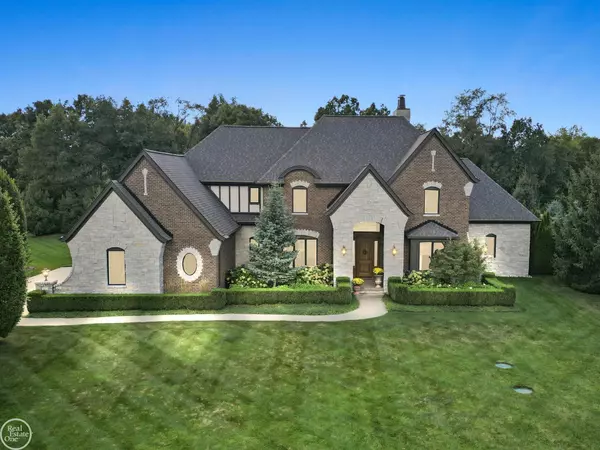 61715 Bradbury Run, Washington Twp, MI 48094-1070