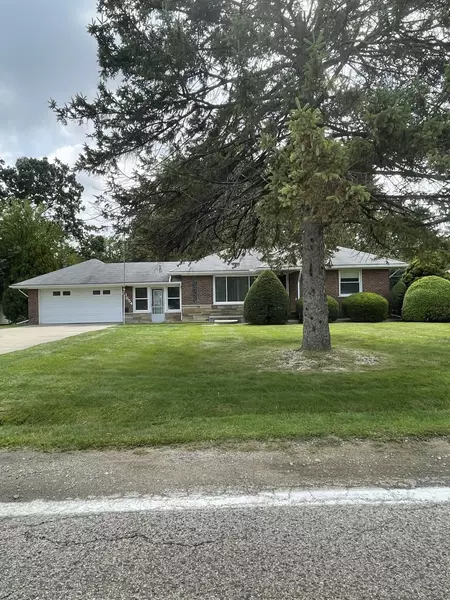 21654 S Nunneley Road, Clinton Township, MI 48035