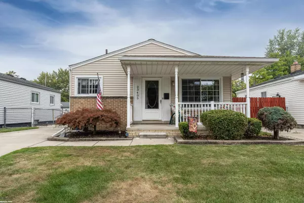 23405 Allor Street,  Saint Clair Shores,  MI 48082