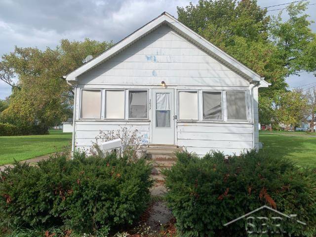 2037 Burt Street, Saginaw, MI 48601