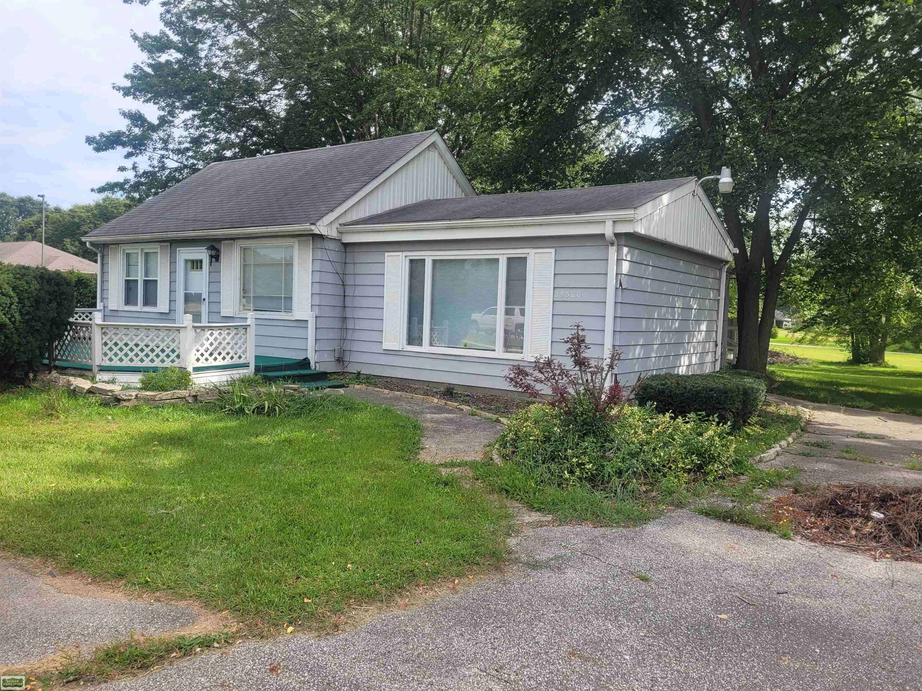 25300 23 mile Road, Chesterfield Twp, MI 48051-19