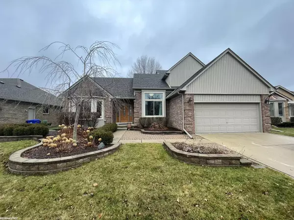 33794 Morningside Drive, Fraser, MI 48026