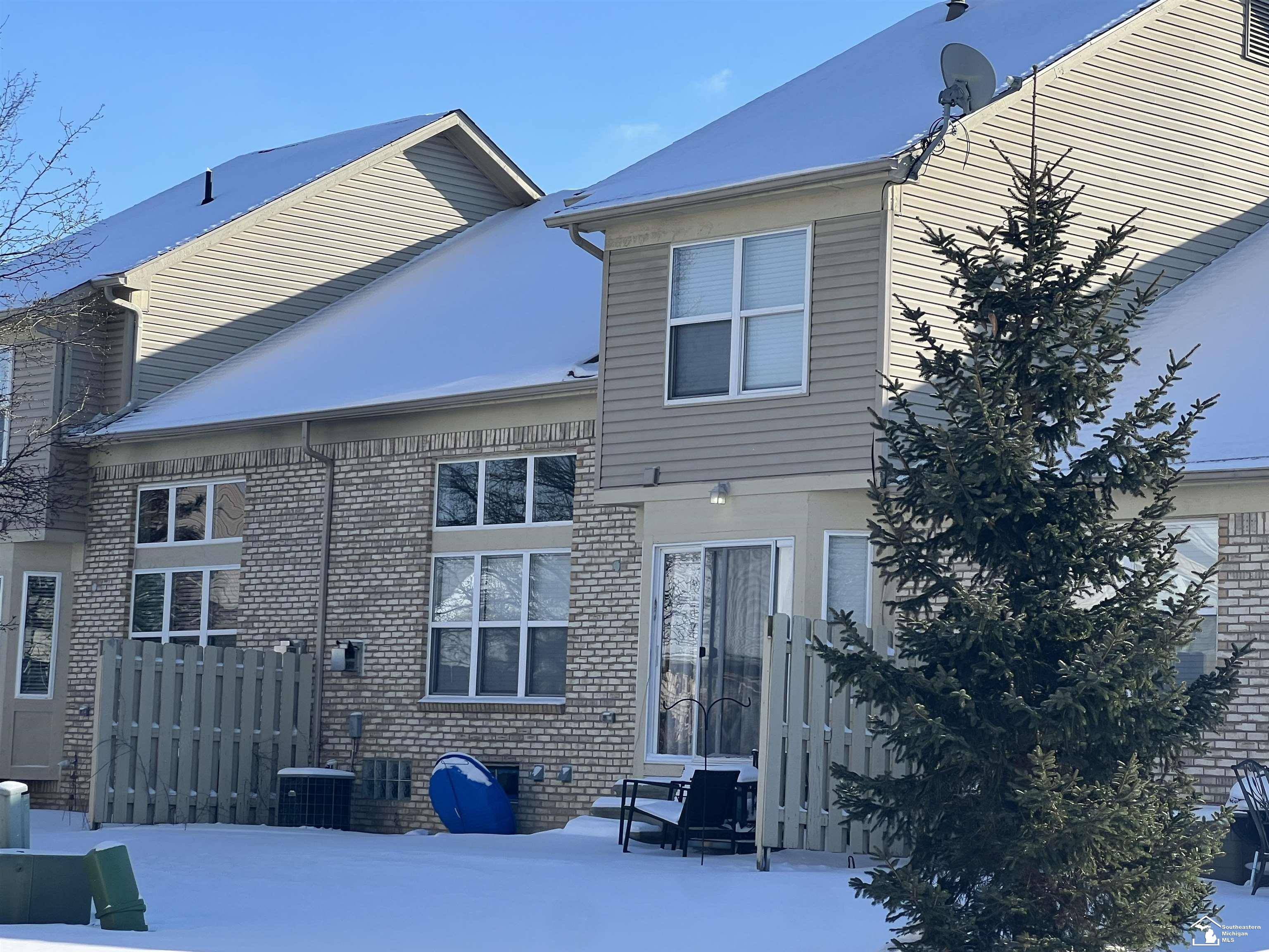 Flat Rock, MI 48134,25335 Petros Drive