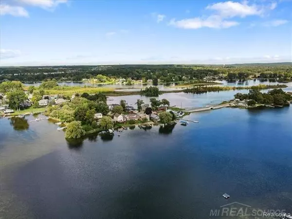 Oxford, MI 48371,840 Gibson Street