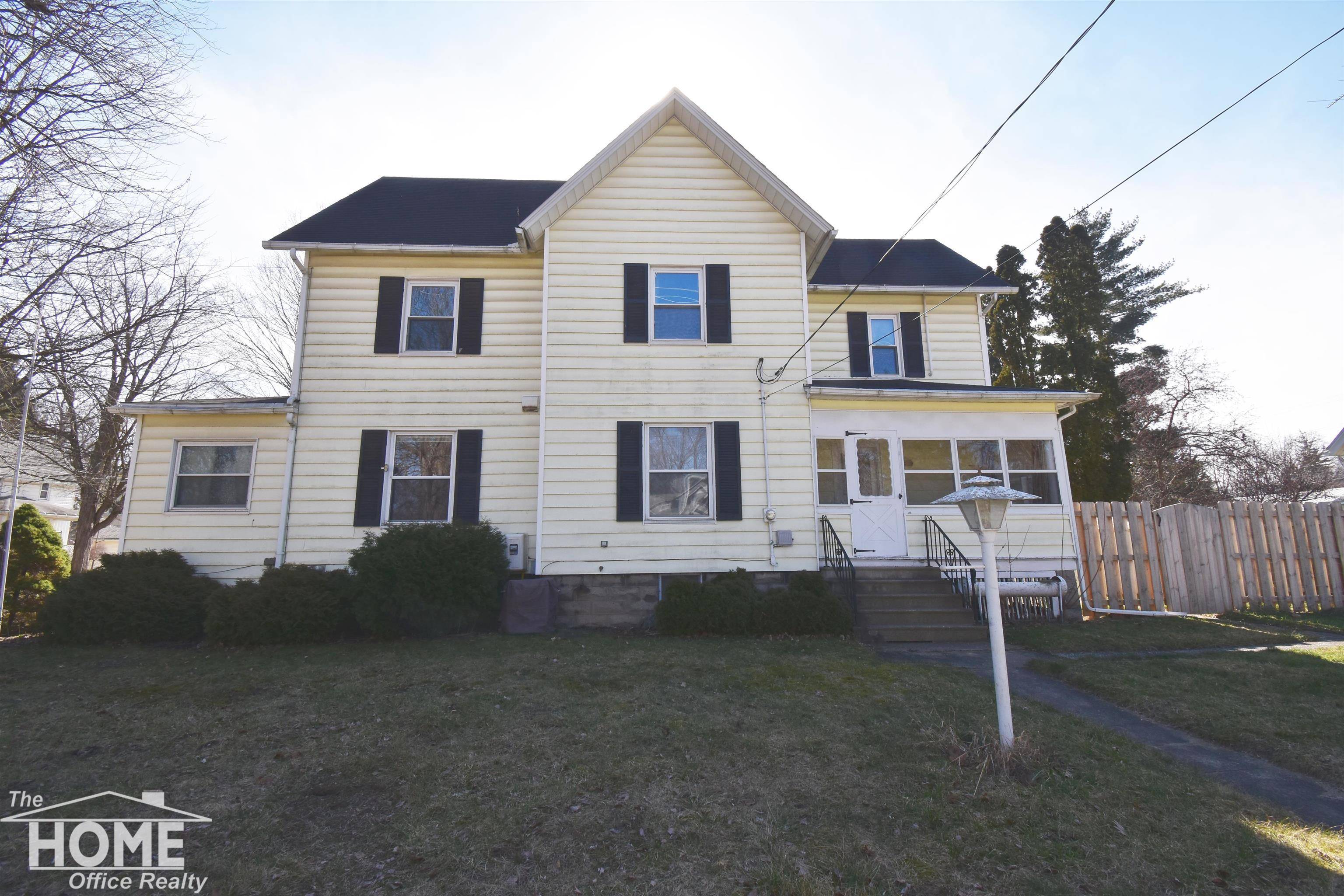 717 Pine Street, Owosso, MI 48867