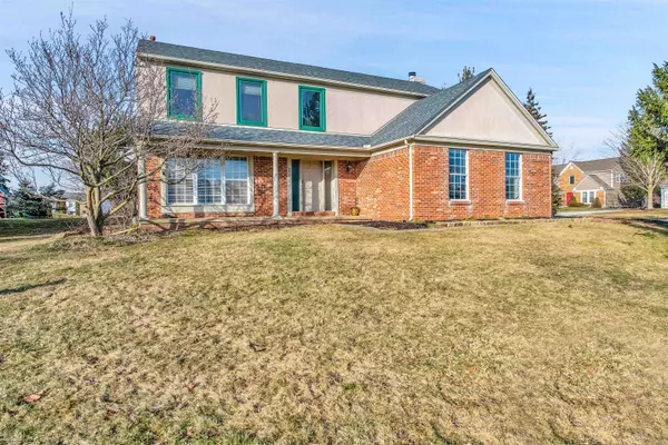 5452 Charrington Court,  West Bloomfield,  MI 48324