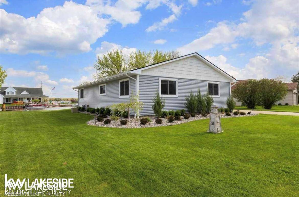 Houghton Lake, MI 48629,127 Bryan J Drive