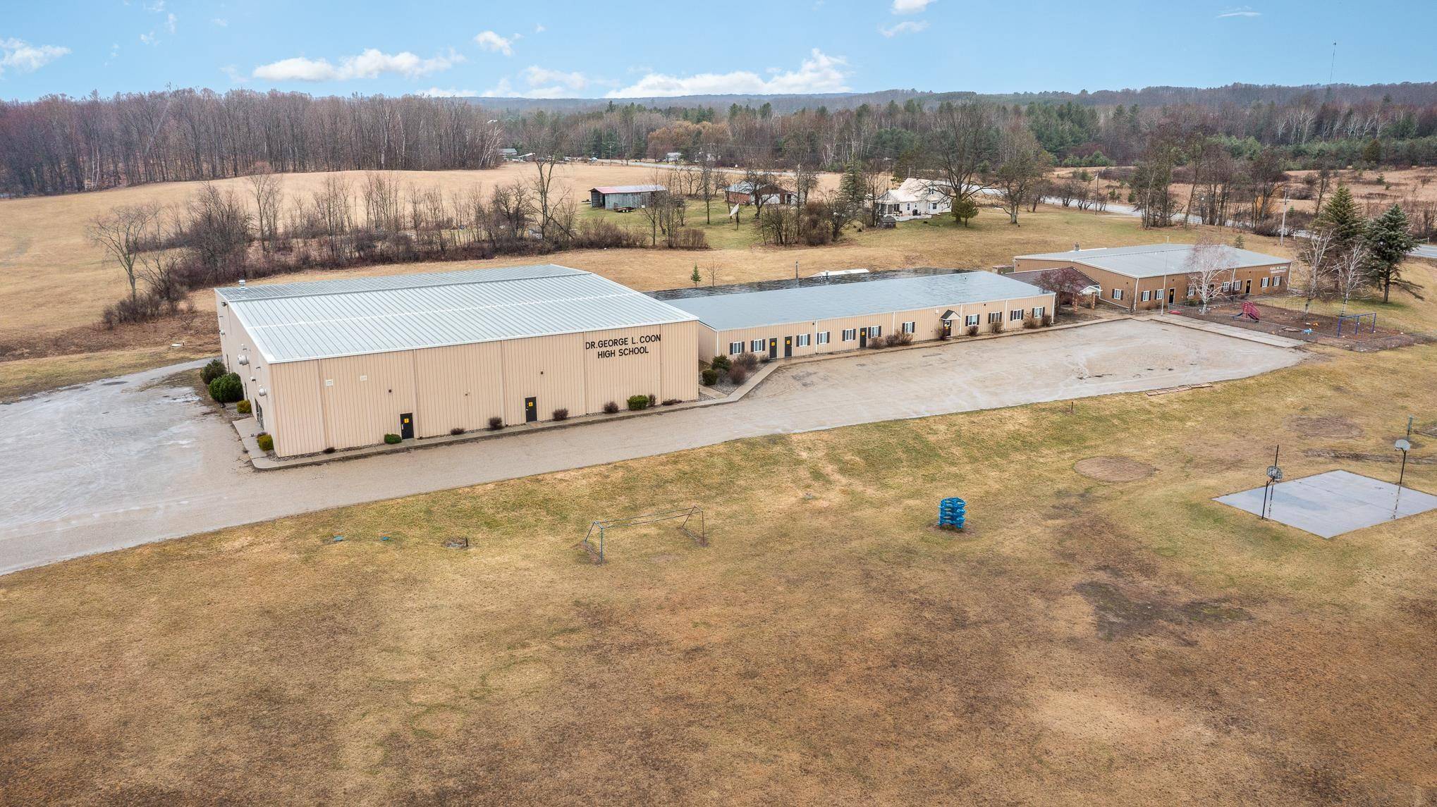3956 N M 18 Highway, Gladwin, MI 48624