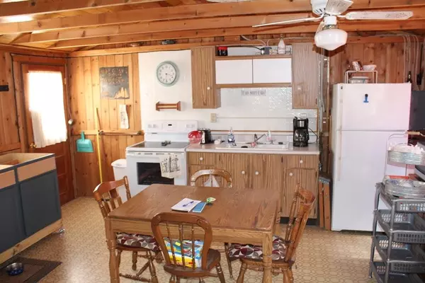 Harrison, MI 48625,4810 MARY JO Drive