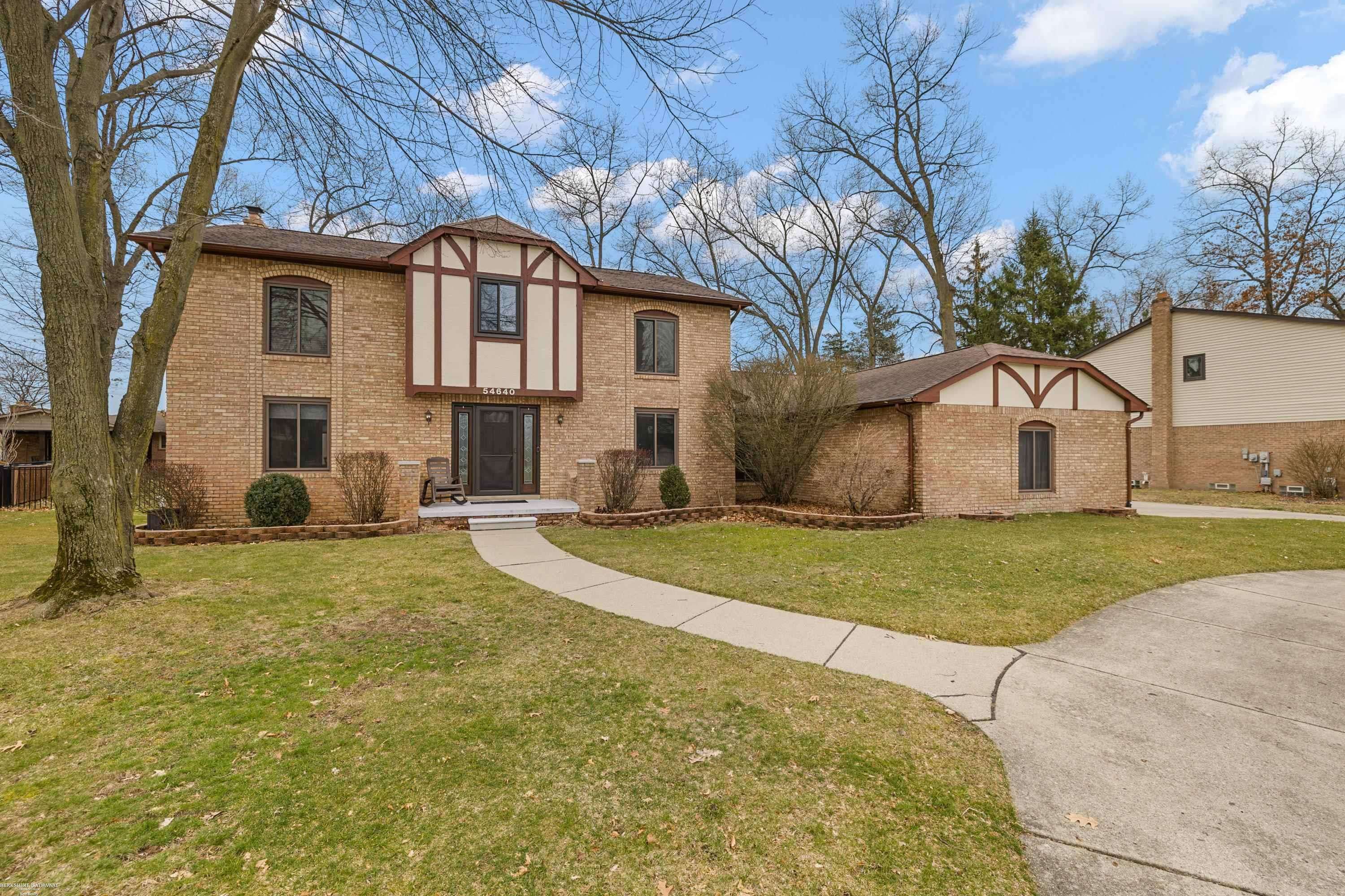 Shelby Twp, MI 48315,54640 Iroquois Lane