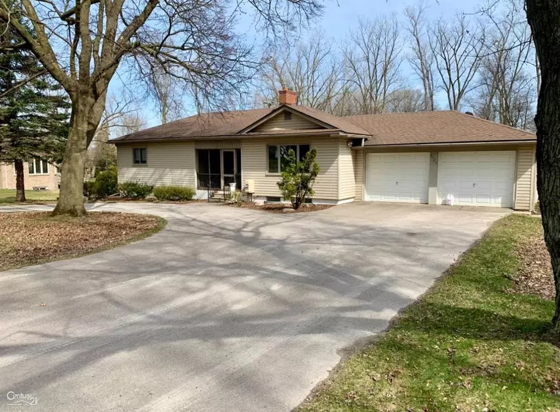 2735 Devondale Road, Rochester Hills, MI 48309