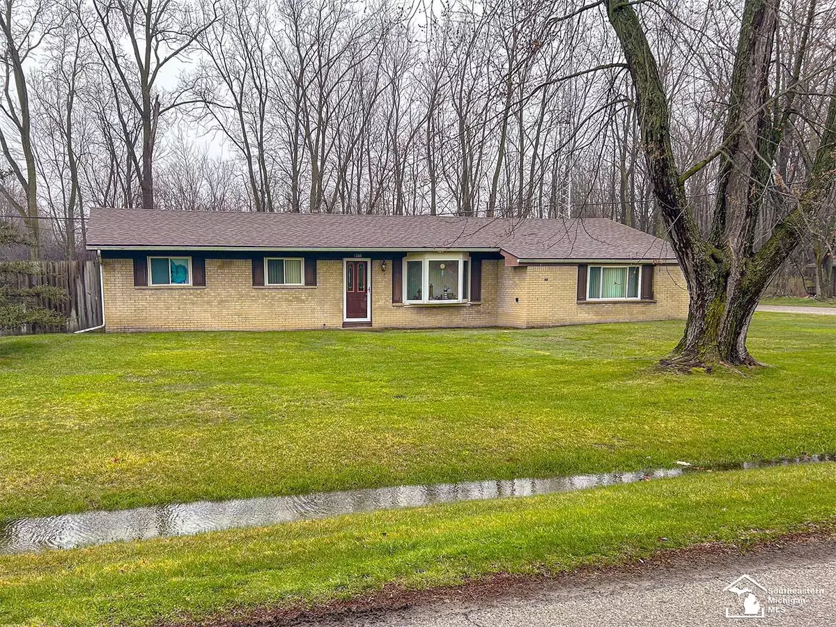 Homes for sale 1344 Meadowbrook Way Street, Temperance, MI 48182