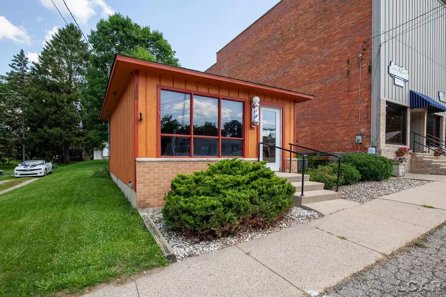 106 E Main Street, Addison, MI 49220