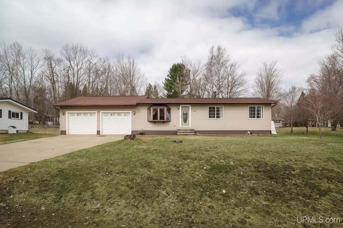 Ishpeming, MI 49849,18 Twin Pines Drive