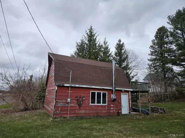 116 Minnesota Avenue, Rockland, MI 49960