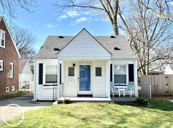 Harper Woods, MI 48225-5603,20946 Hampton Road