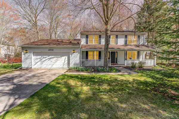 2711 Colony Drive, Midland, MI 48642