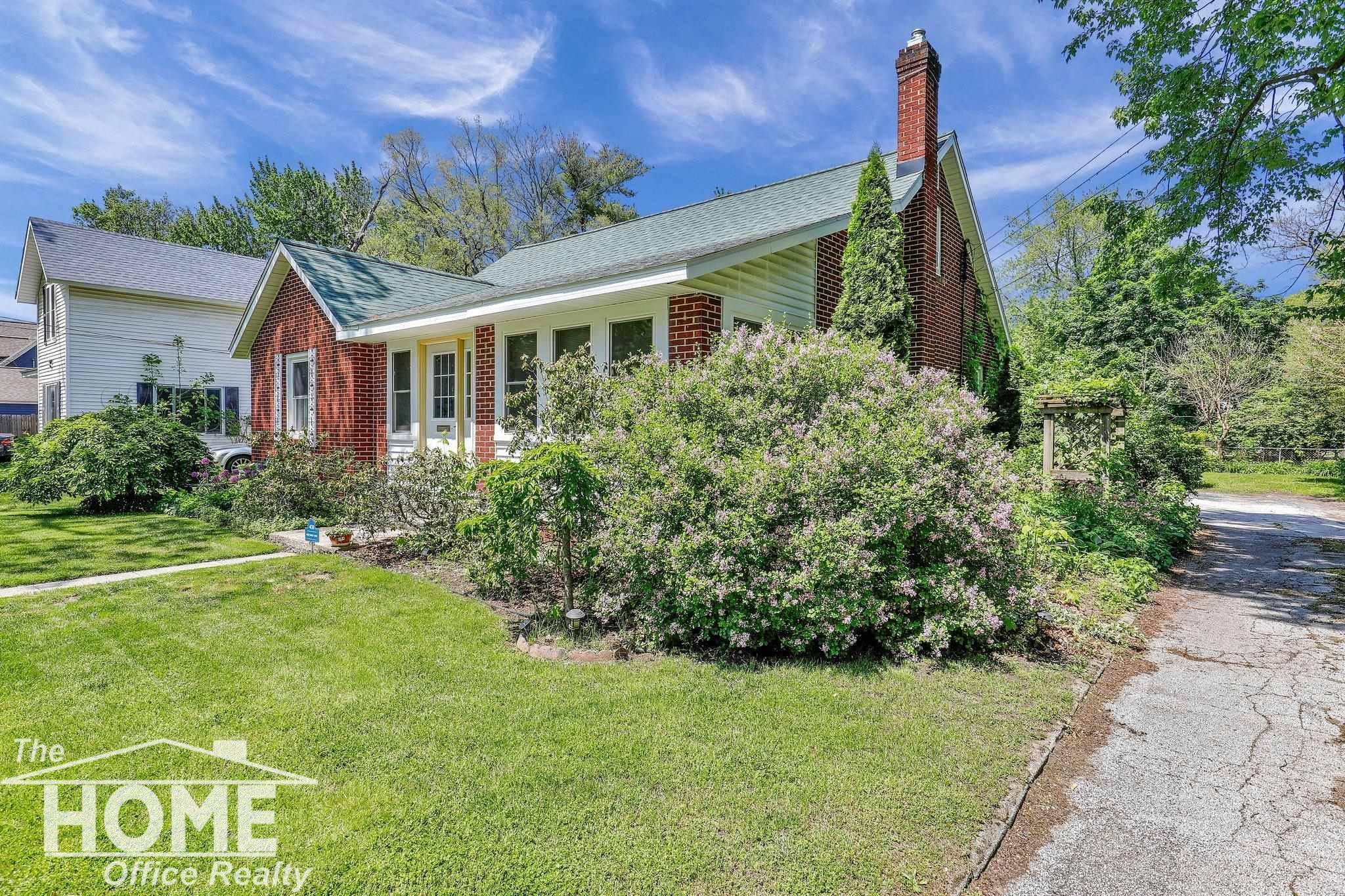 Chesaning, MI 48616,408 Pine Street