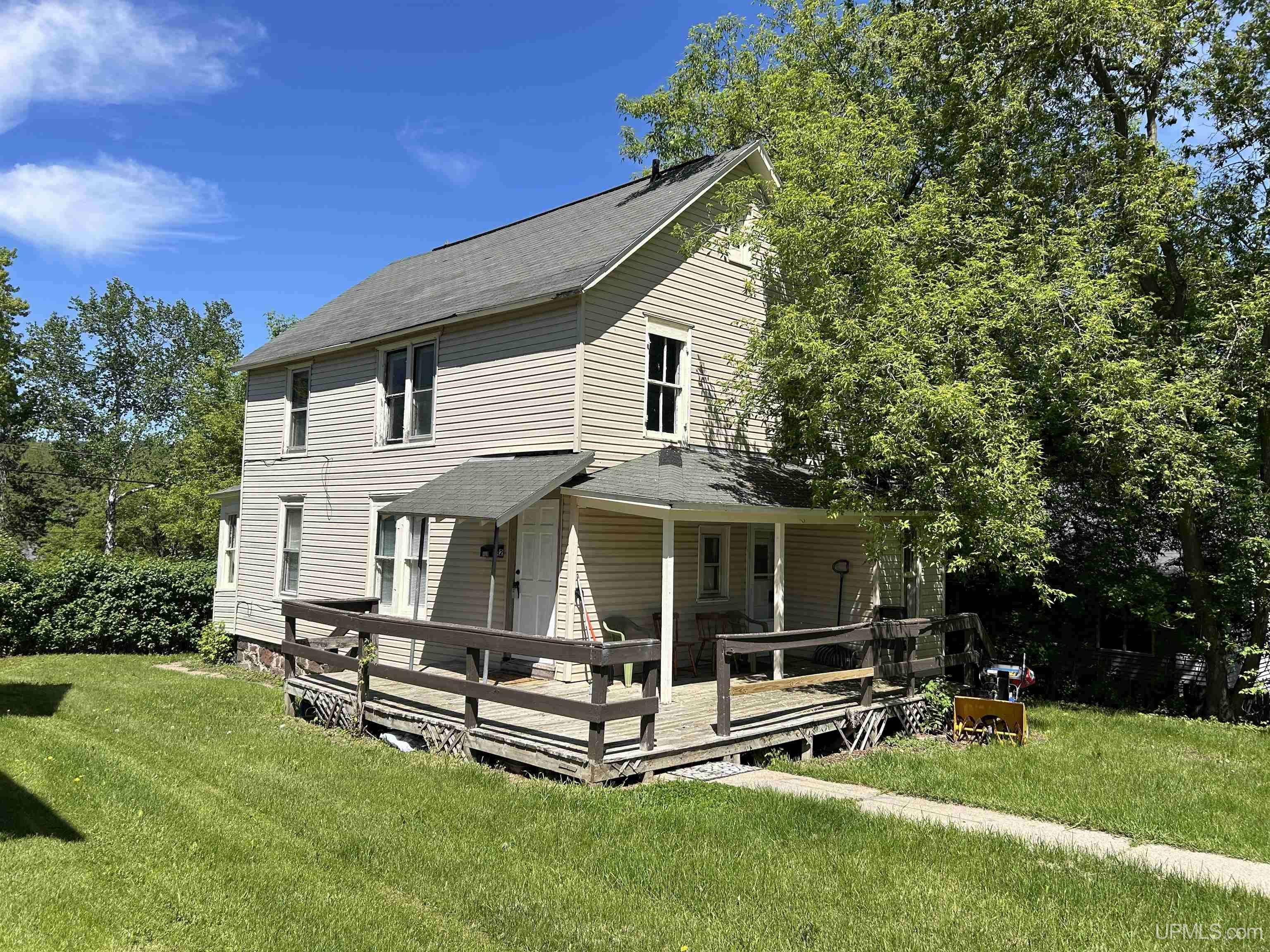 409 Vulcan Street, Iron Mountain, MI 49801