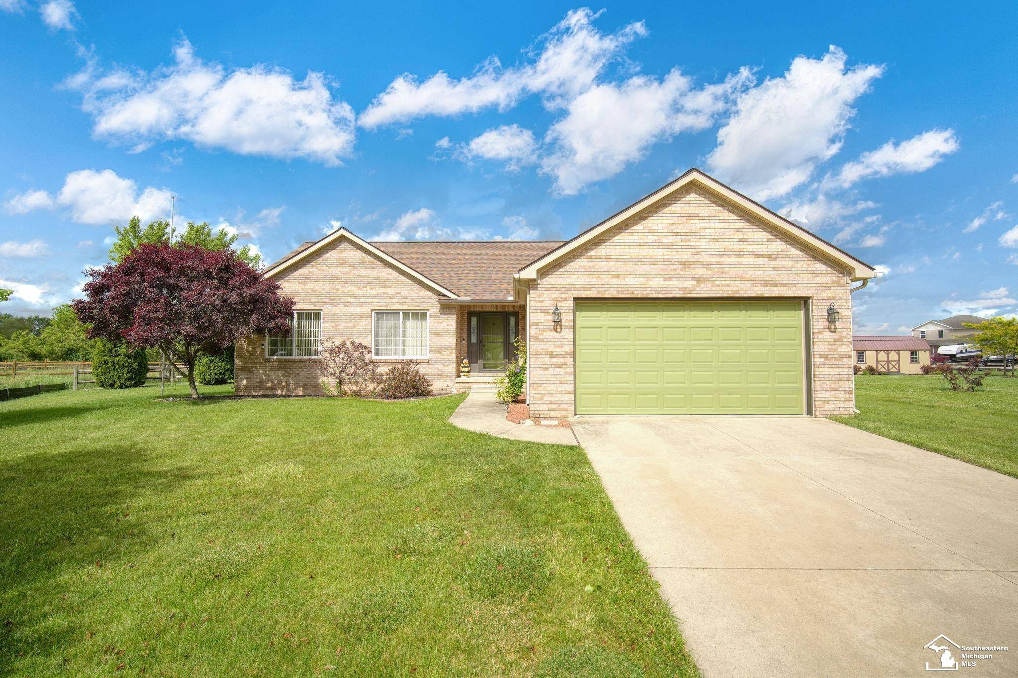 8786 Lentner Circle, Monroe, MI 48162