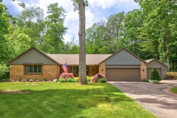 7338 E Ronrick Place, Frankenmuth, MI 48734