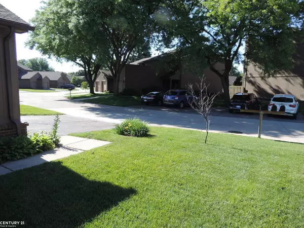 Sterling Heights, MI 48313,8219 Clay Court