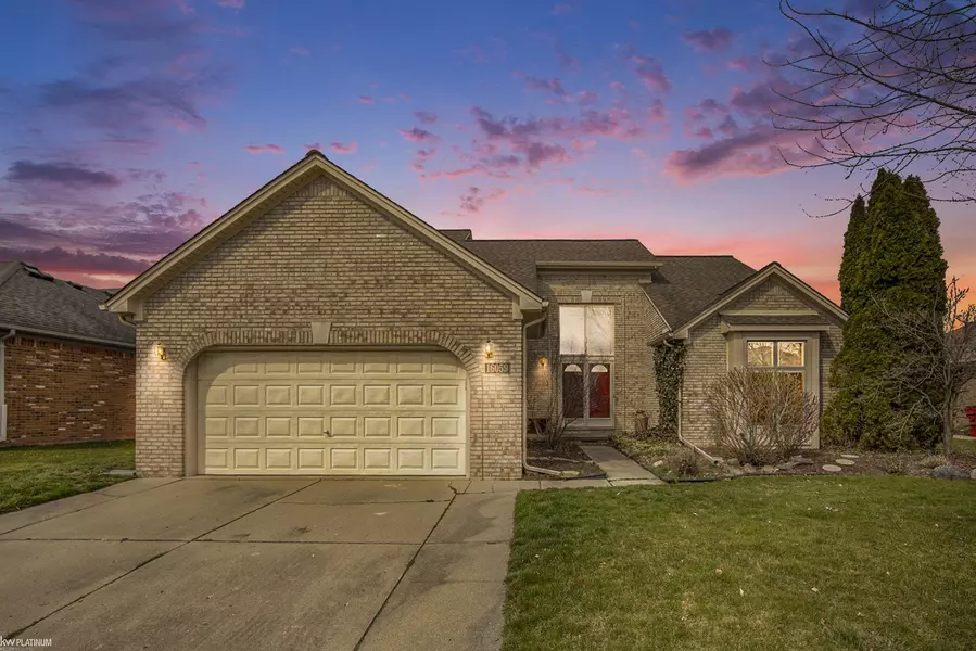 16059 Violet Drive, Macomb Twp, MI 48042