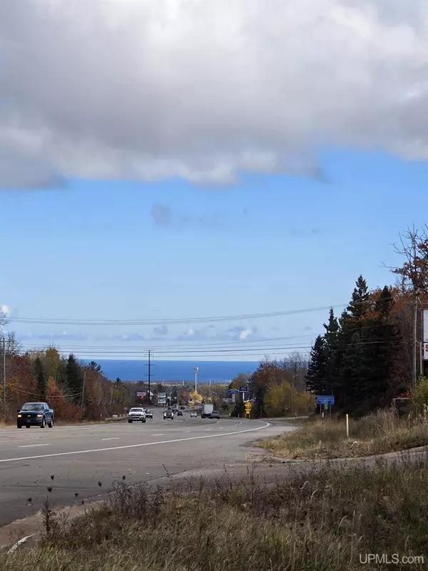 Marquette, MI 49855,4205 W US41 Highway