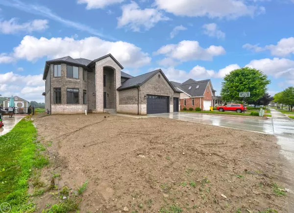 New Baltimore, MI 48047,36711 N Pointe Drive