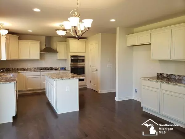 Monroe, MI 48161,3029 Apple Blossom Way