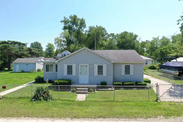 7422 Elm Road, Lexington, MI 48450