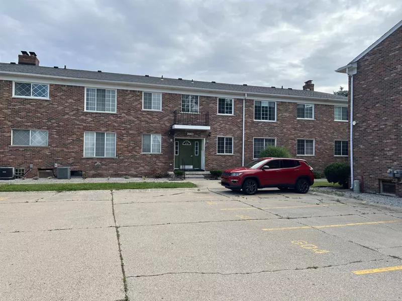 39423 VANDYKE UNIT #9 Avenue, Sterling Heights, MI 48313