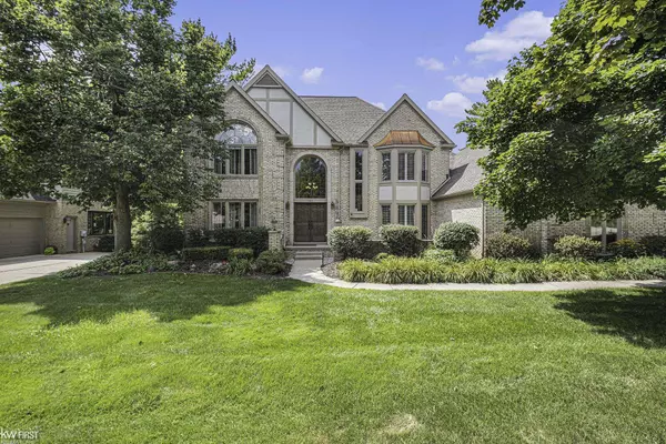 961 Mcdonald Drive, Northville, MI 48167