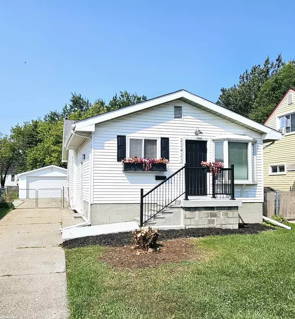 22423 Piper Avenue,  Eastpointe,  MI 48021