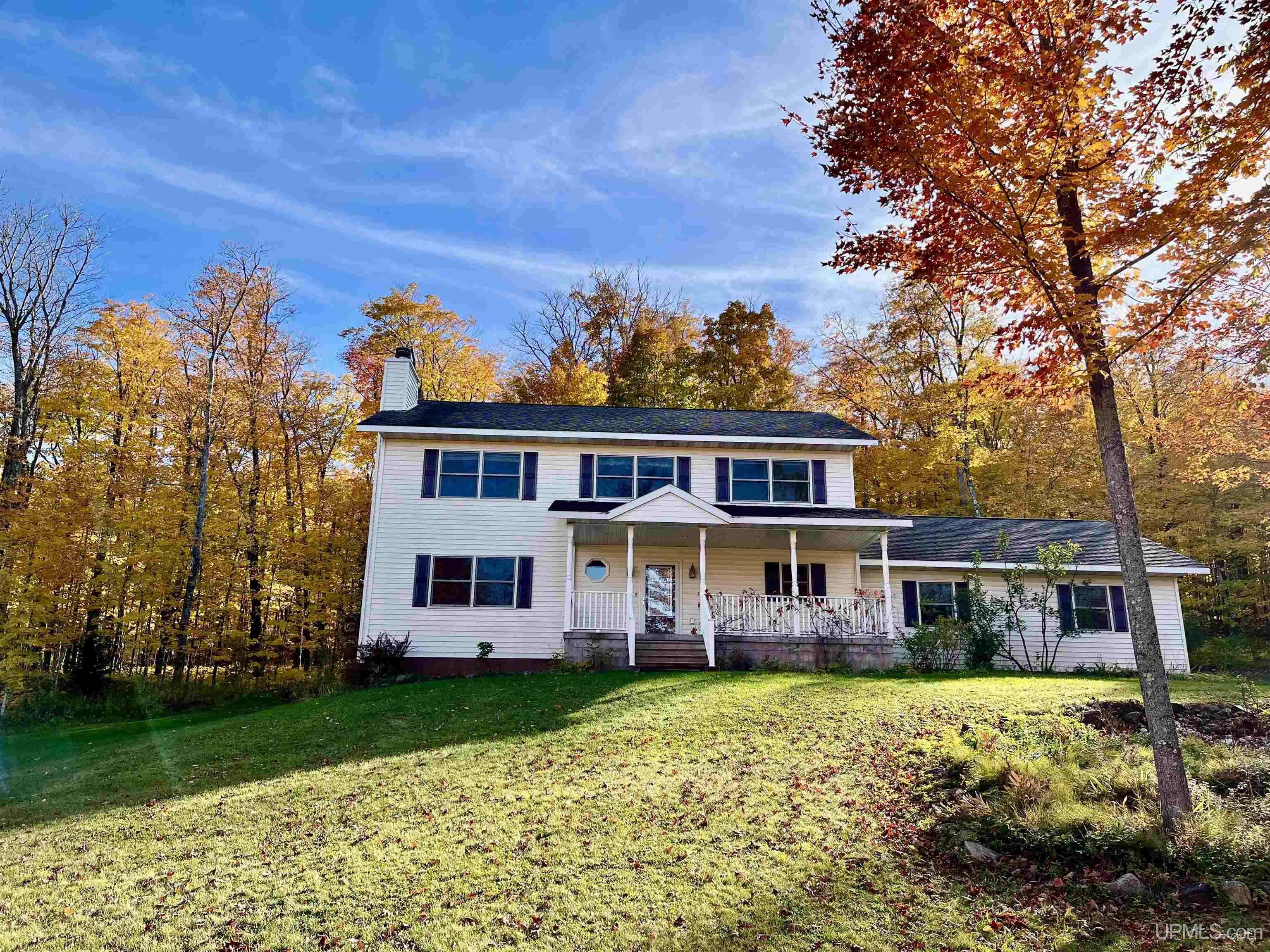 606 S Park Street, Bessemer, MI 49911