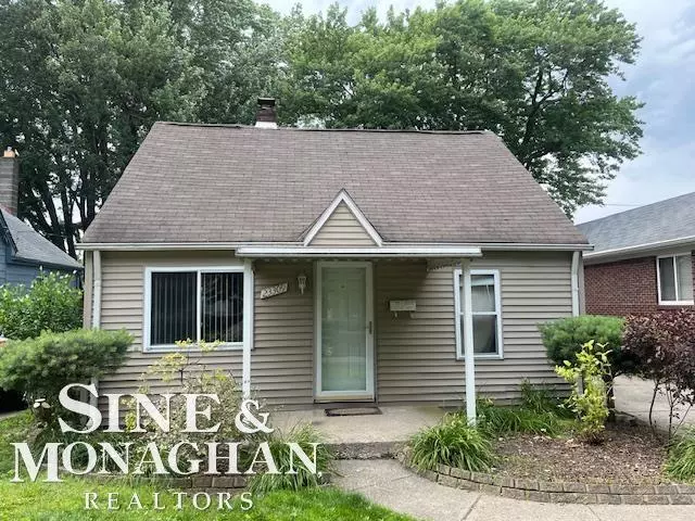 23309 Grove Street, Saint Clair Shores, MI 48080