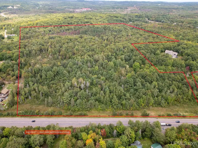 79 County Road 480 Road, Negaunee, MI 49866