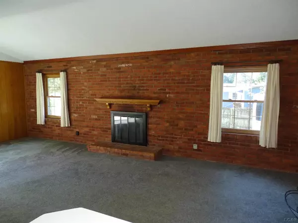 Adrian, MI 49221,771 W Maple Avenue