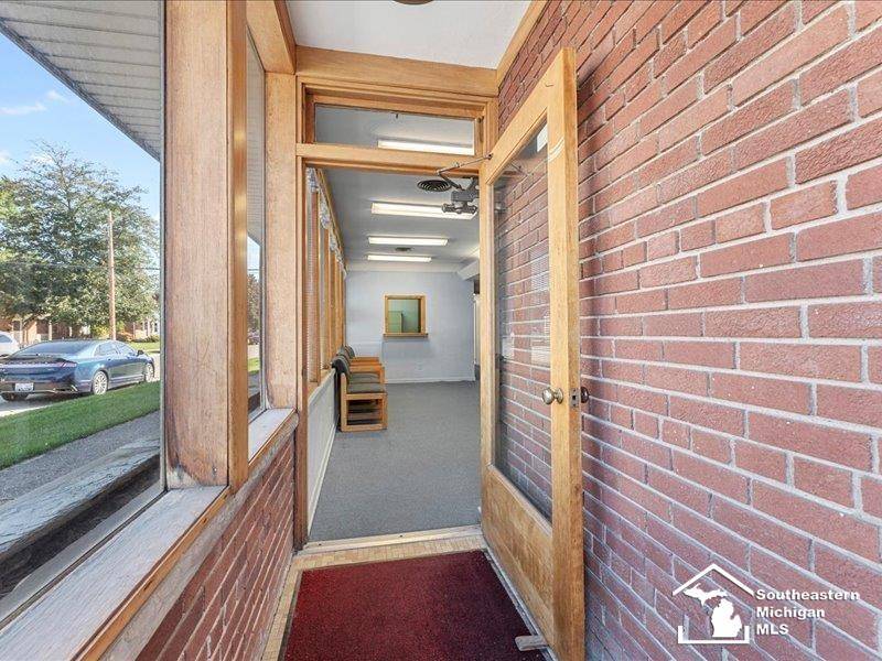 Allen Park, MI 48101,19003 ECORSE ROAD Common