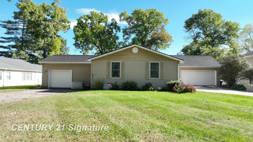 2176 Martha Hulbert Drive, Lapeer, MI 48446