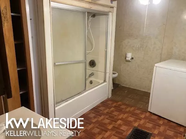 Bay Port, MI 48720,9778 Spruce Street