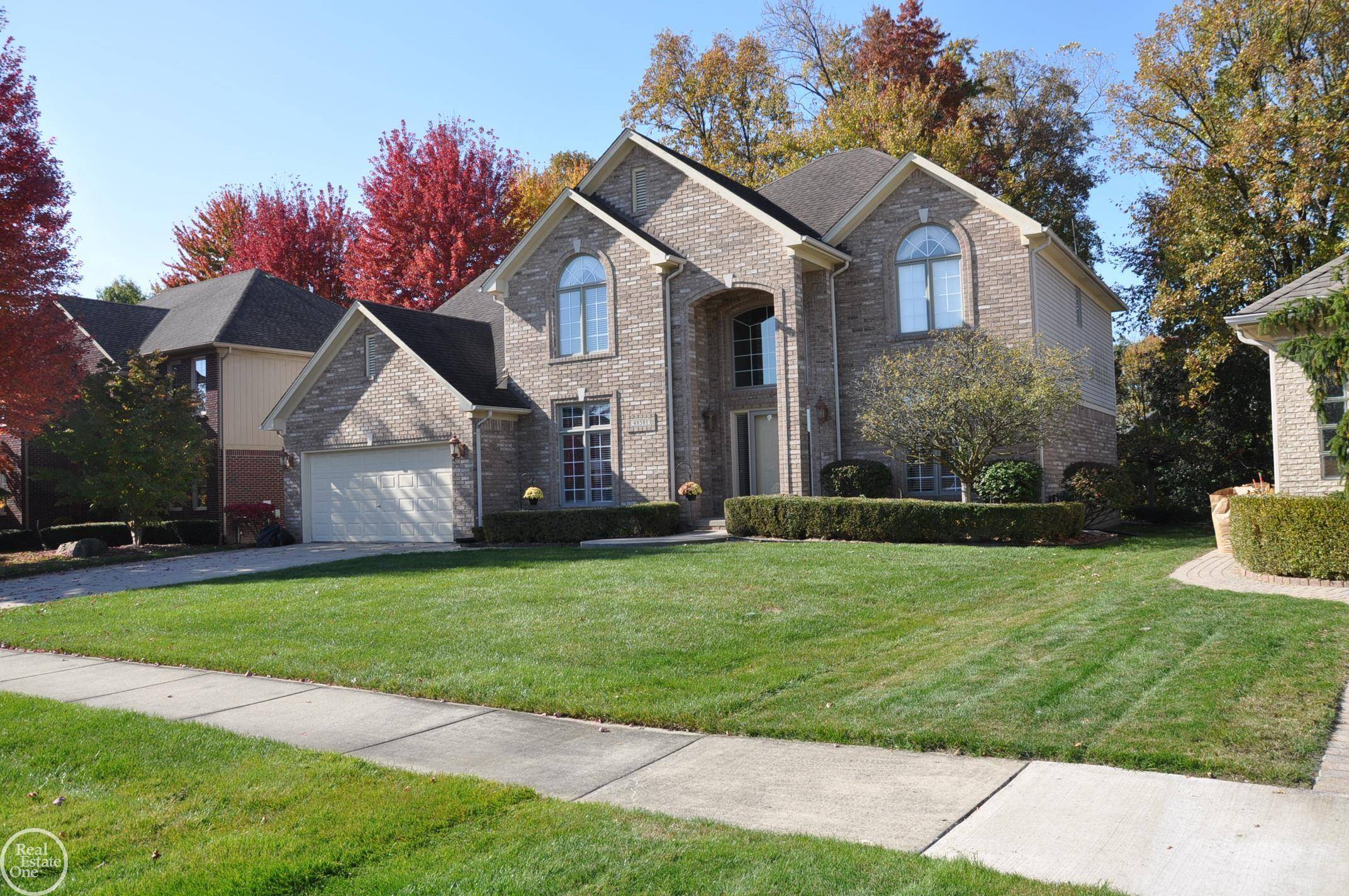 Macomb, MI 48044,48581 Vintage Street