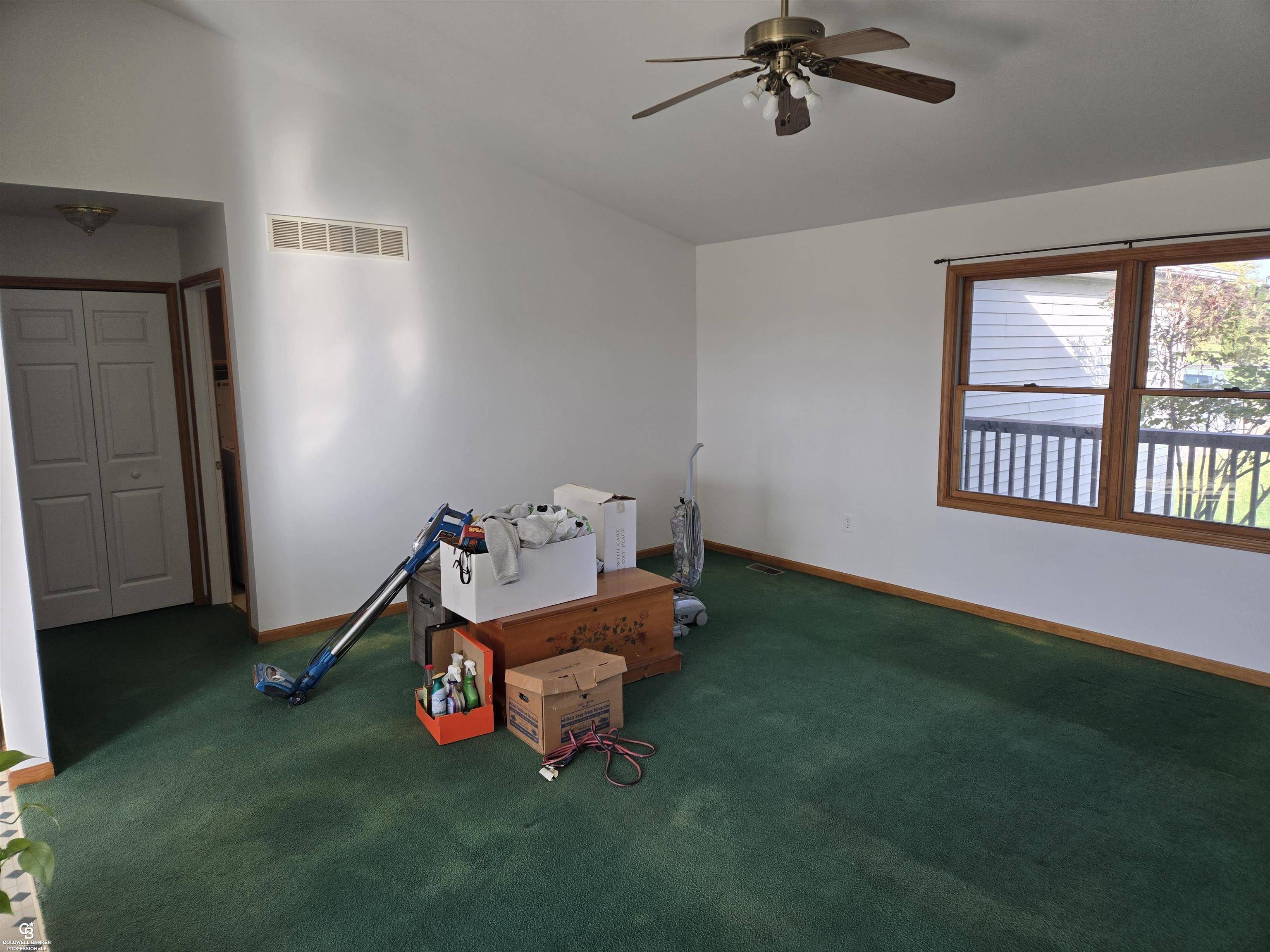Croswell, MI 48422,5688 Galbraith Line Road