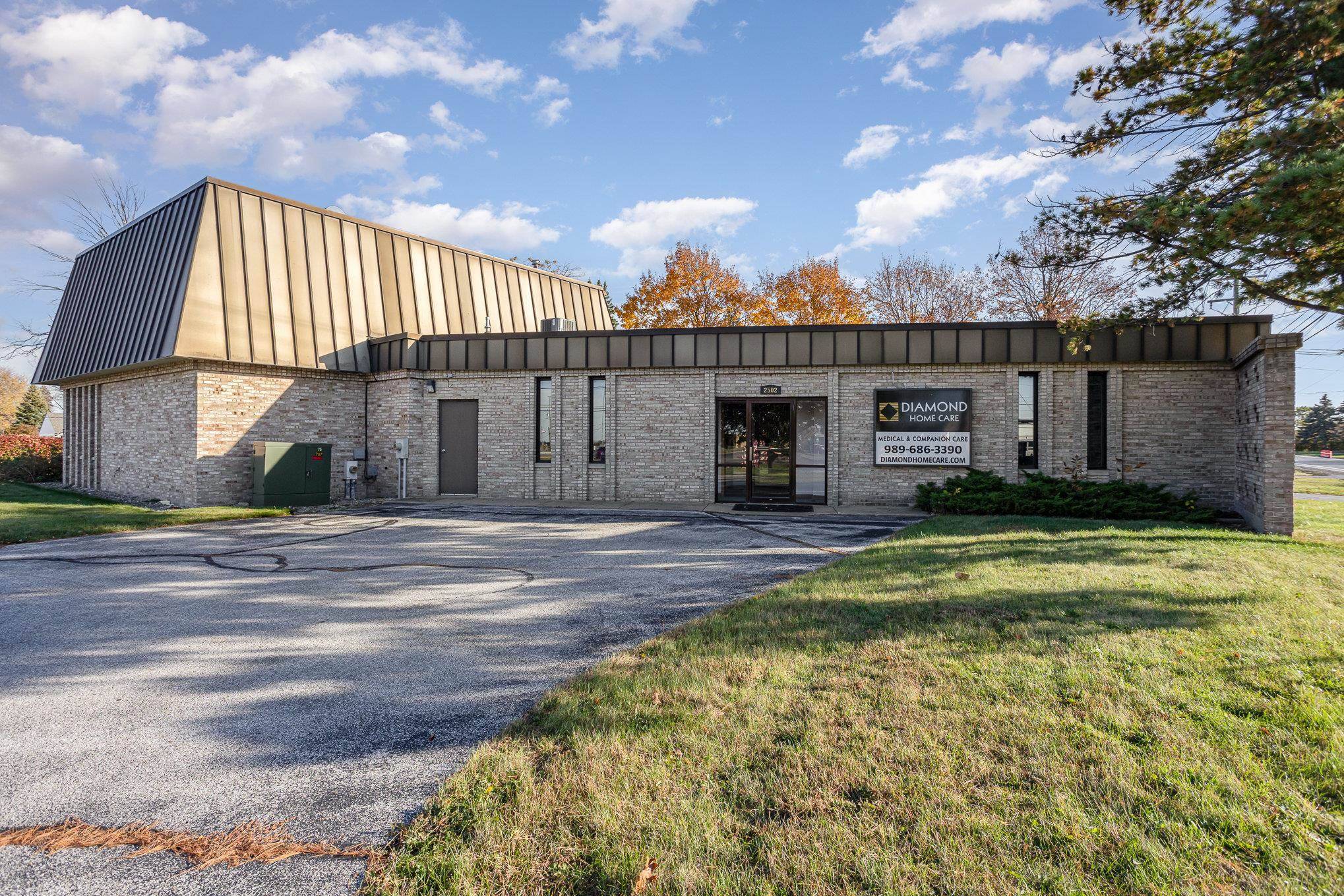 2500 Midland Road, Bay City, MI 48706
