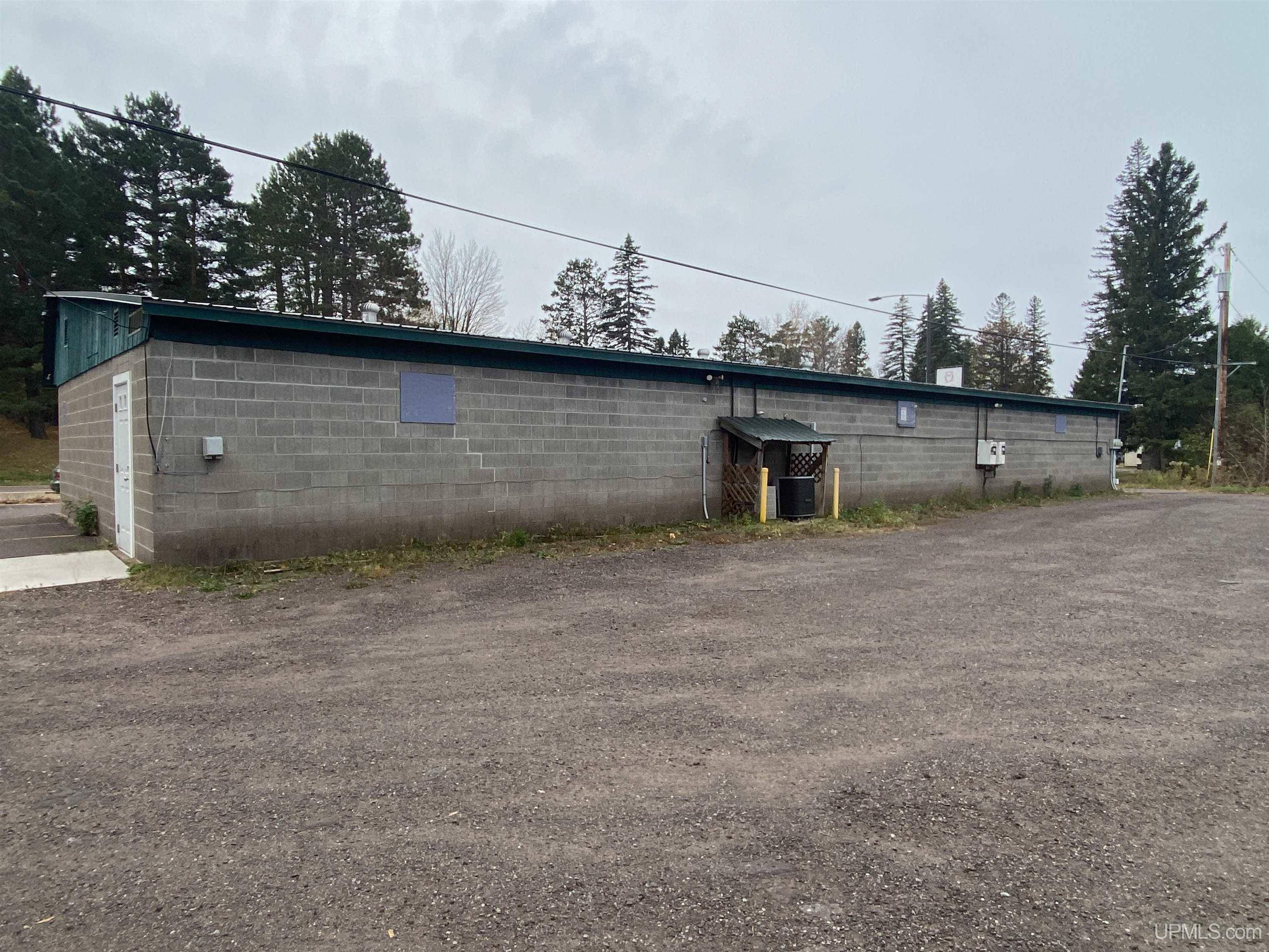Ironwood, MI 49938,652 E Cloverland Drive