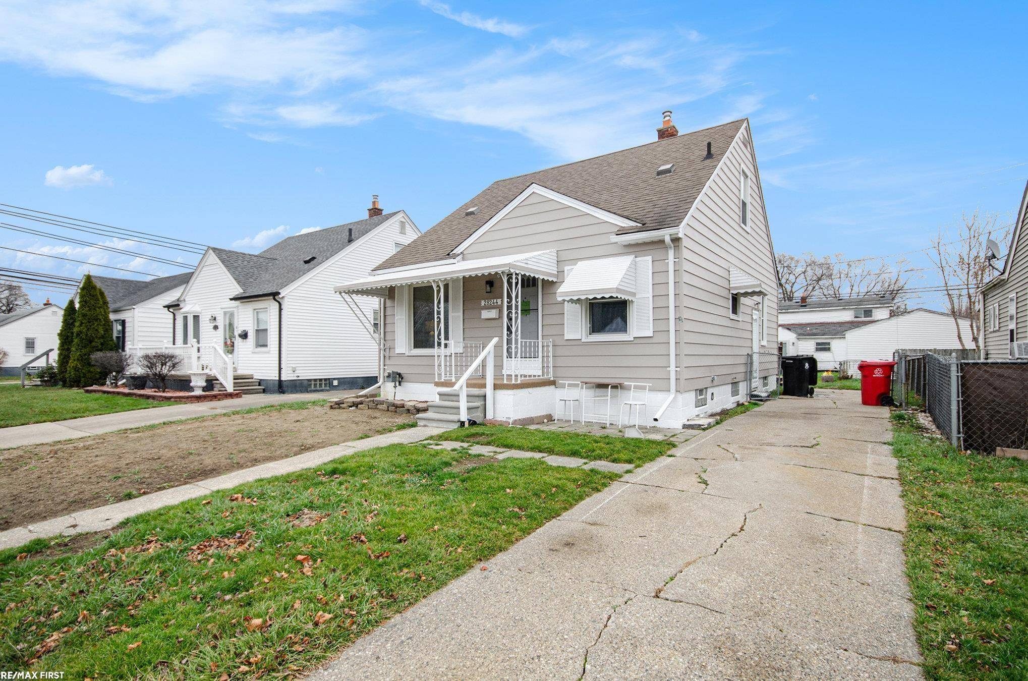 Roseville, MI 48066,28244 Essex St Street