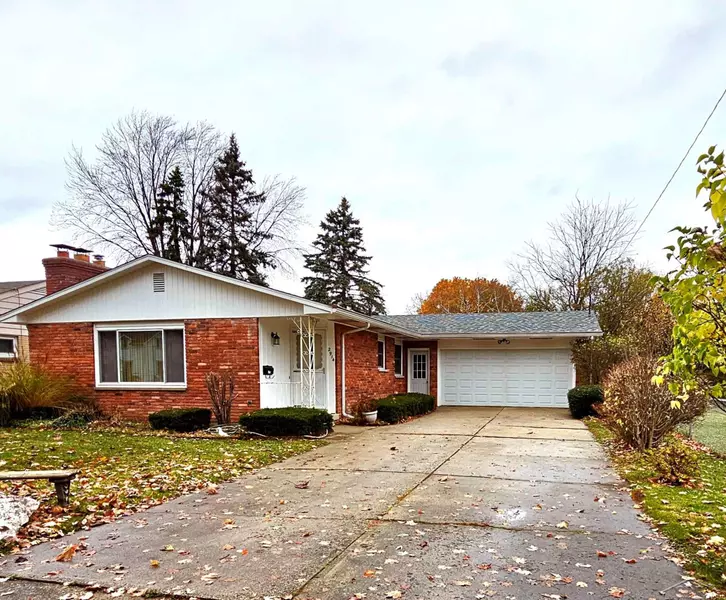 2914 Deindorfer Street, Saginaw, MI 48602