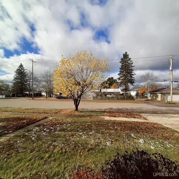 Ishpeming, MI 49849,1770 Hickory Street