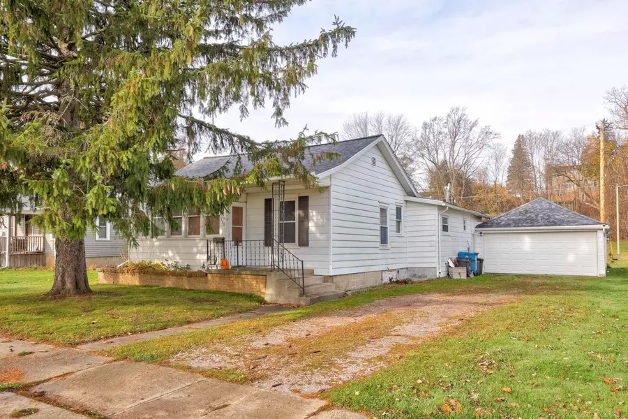 310 S Main Street, Vassar, MI 48768