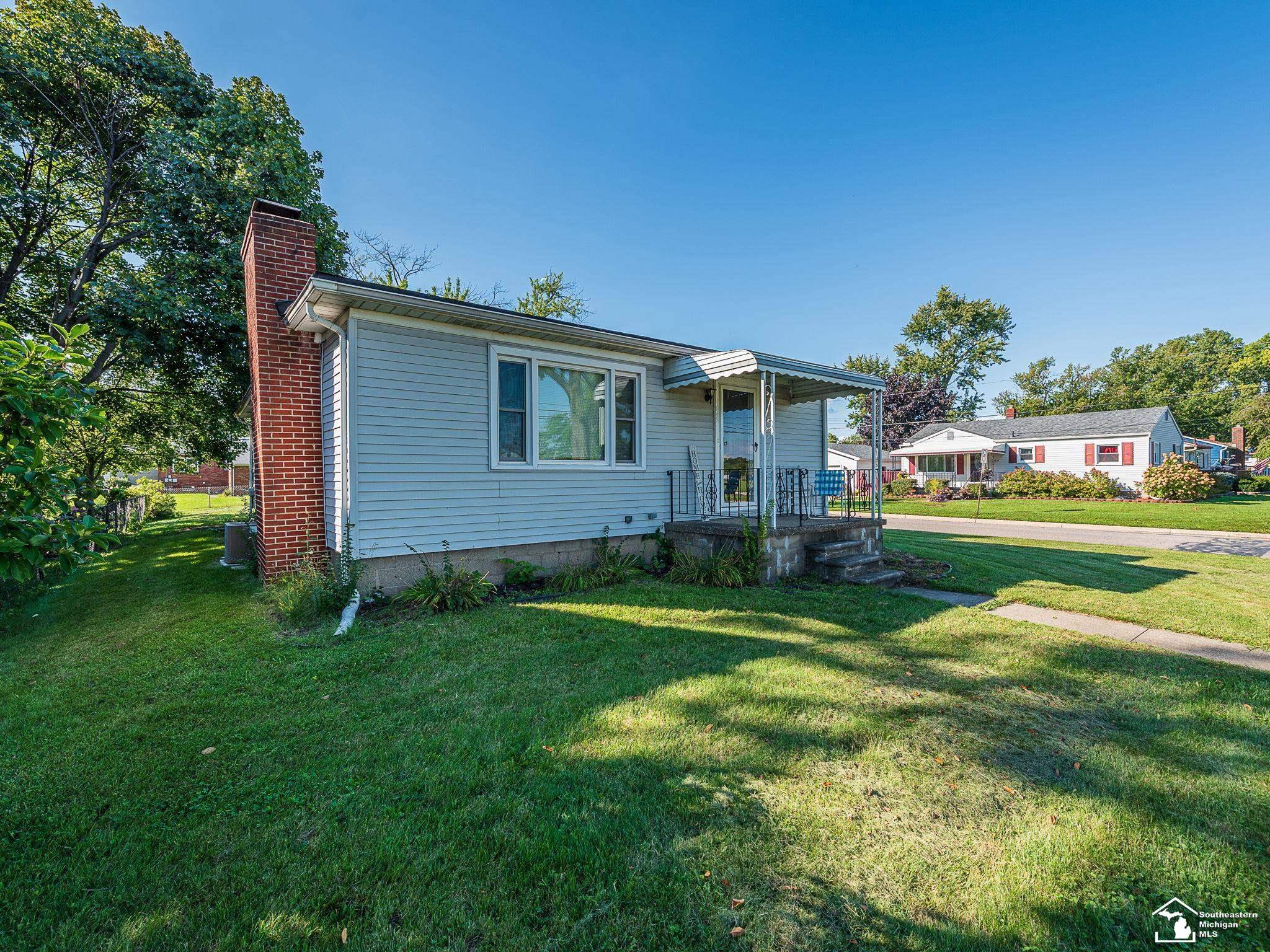 1045 Huber Drive,  Monroe,  MI 48162